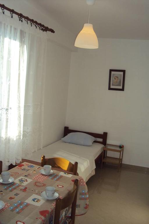 Apartments Marko Vrsi Exterior photo